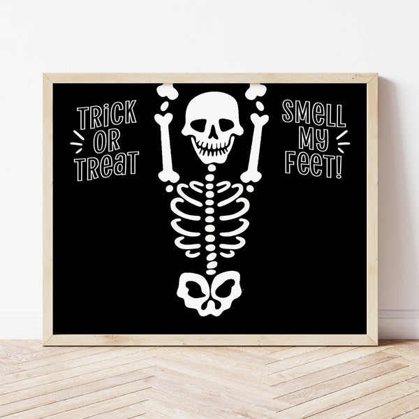 Halloween Footprint Craft | Skeleton Craft | Ollie + Hank