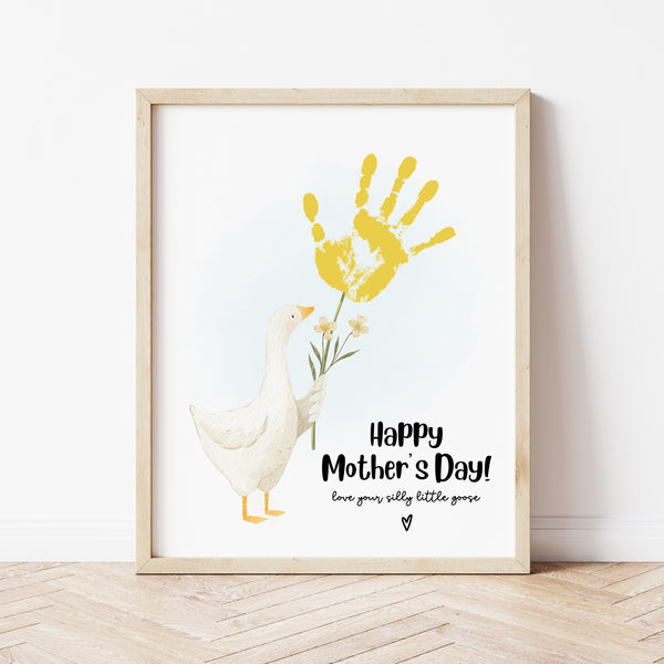 Mother's Day Craft For Preschoolers | Mother's Day Handprint Art | Ollie + Hank