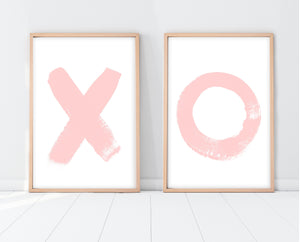 Girl Bedroom Decor Ideas | X And O Prints | Ollie + Hank